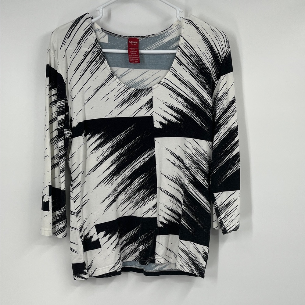 Olsen Europe Black and White Abstract Print 3/4 Top Size 10